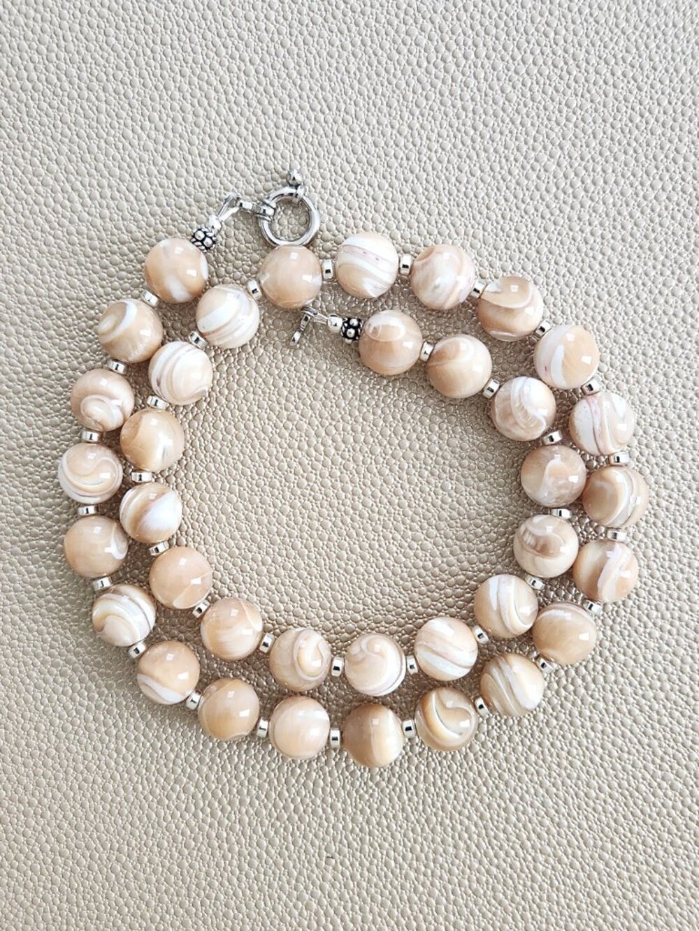 MOTHER OF PEARL NECKLACE--18"